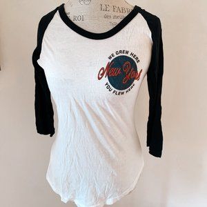 VINTAGE RARE BRANDY MELVILLE NEW YORK BASEBALL TEE